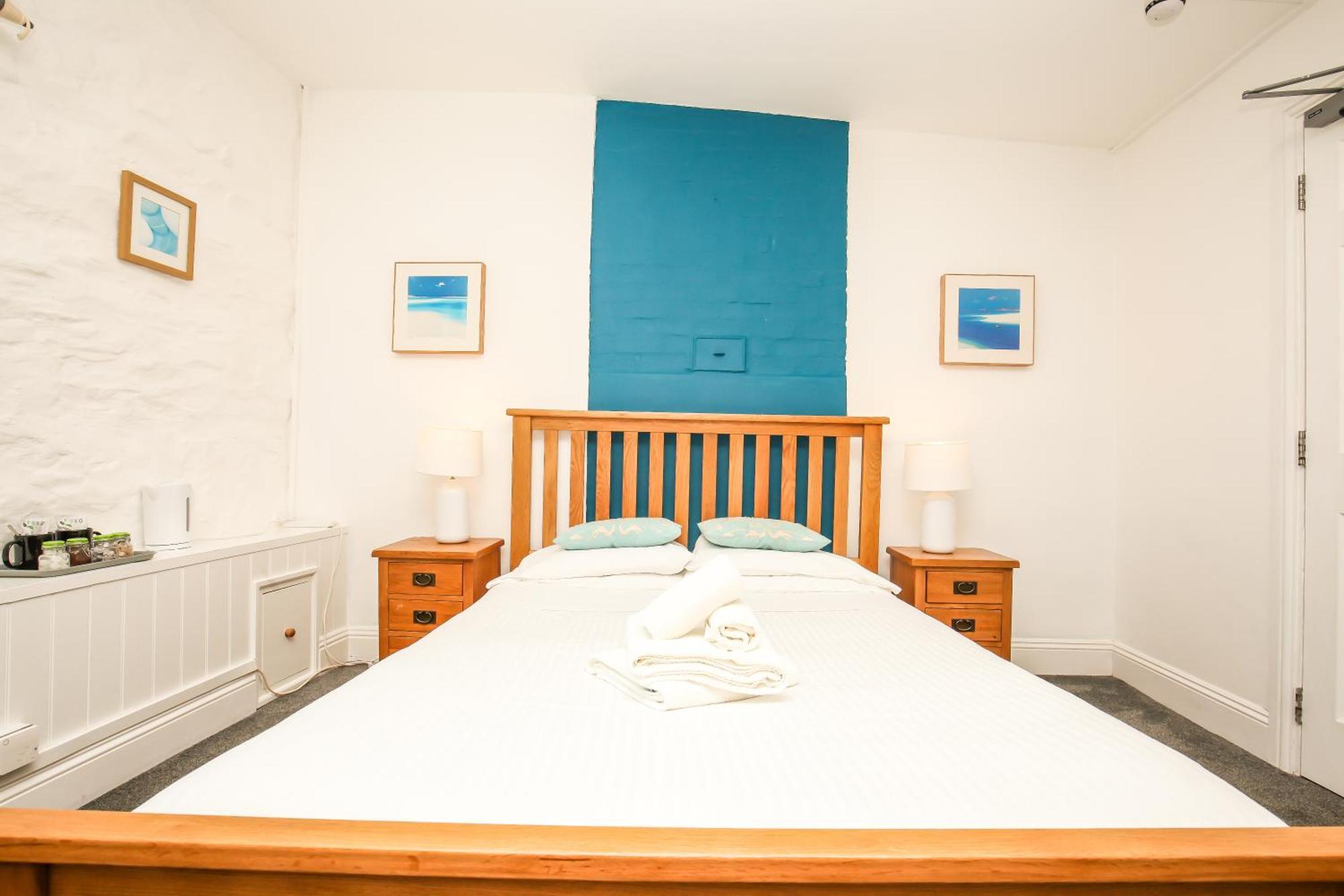 Driftwood Spars St Agnes  Bilik gambar
