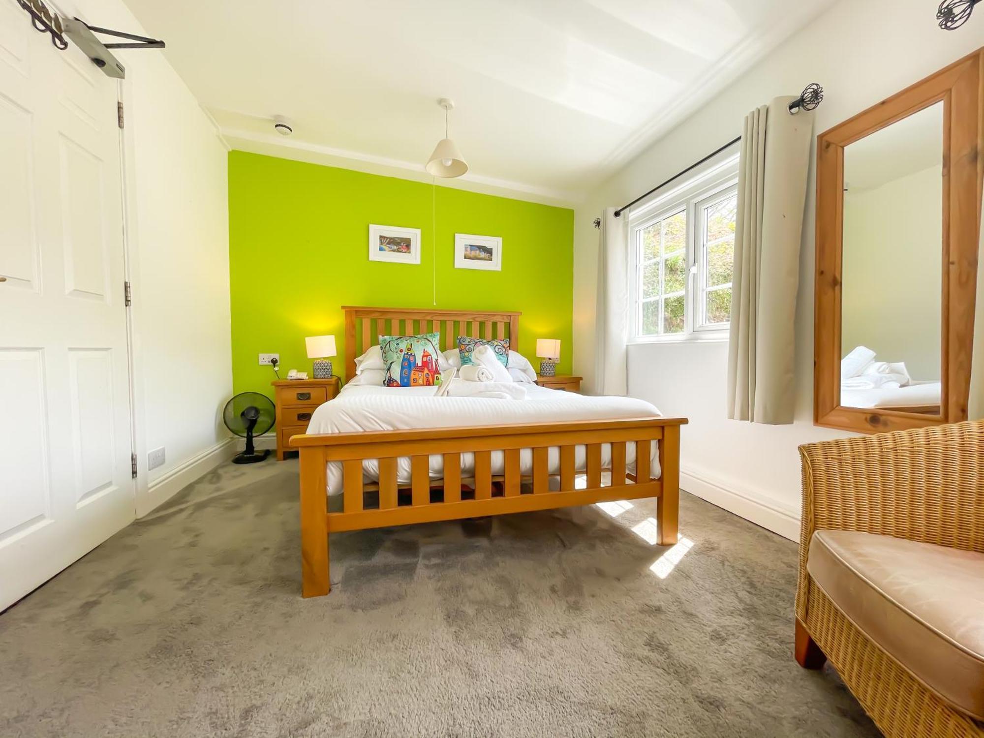 Driftwood Spars St Agnes  Bilik gambar